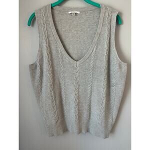 Vila Milano Women’s Grey Sweater Vest Size Xl